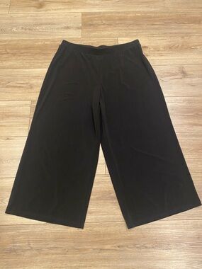 Chico's Black Wide-Leg Cropped Pants Sz Large